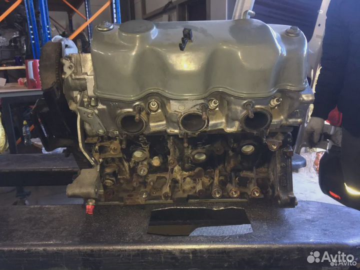 Двигатель Mitsubishi Pajero V23W 6G72