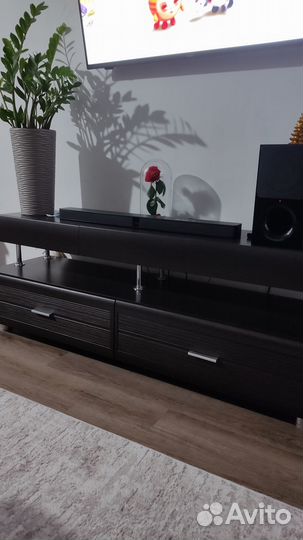 Тумба под телевизор
