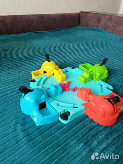 Игрушка бегемот