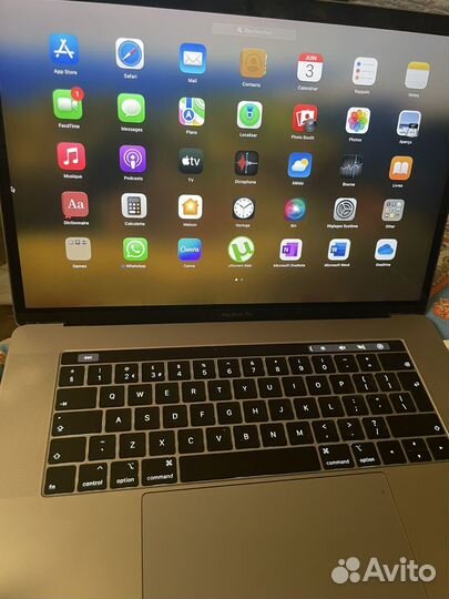 Macbook pro 13 2018 touch bar