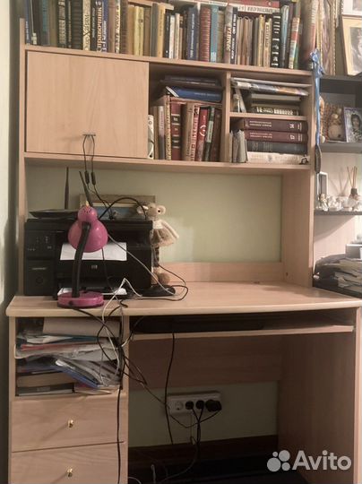Компьютерный стол