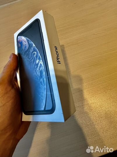 iPhone Xr, 128 ГБ