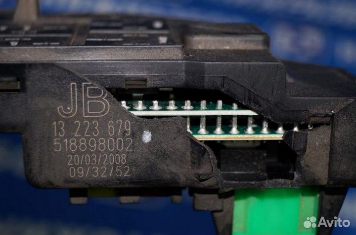 Блок предохранителей Opel Vectra C 1.8 Z18XER 2008