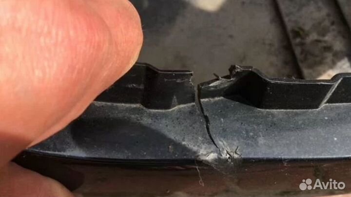 Передний бампер Lancia Delta 3