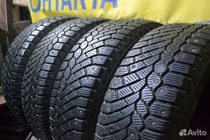 Continental ContiIceContact 215/70 R16
