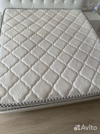 Матрас 180х200