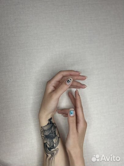 Наращивание ногтей,педикюр,оформление бровей