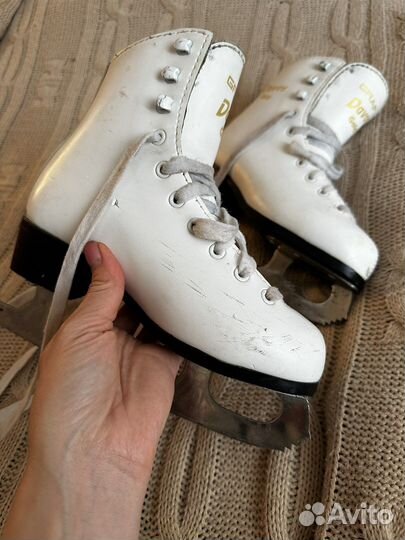 Фигурные коньки graf davos gold 32р