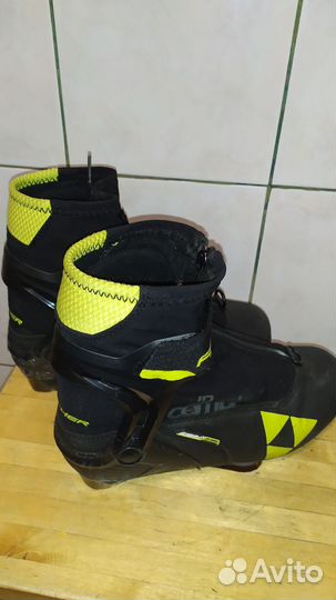 Лыжные ботинки коньковые fisher 35р