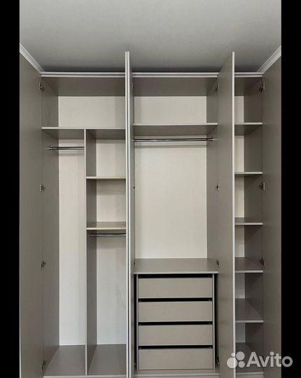 Шкаф распашной под ключ