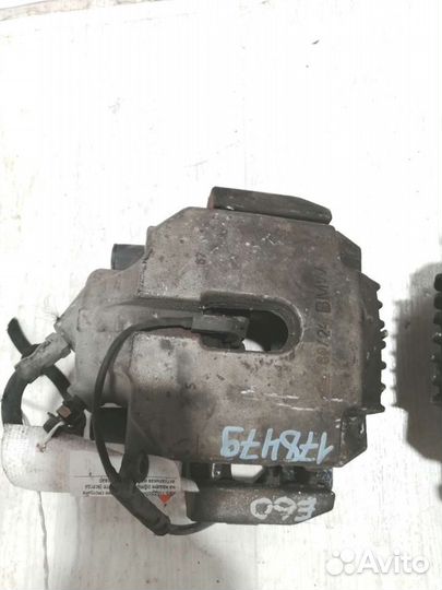 Бмв e60 BMW E60 супорт передний