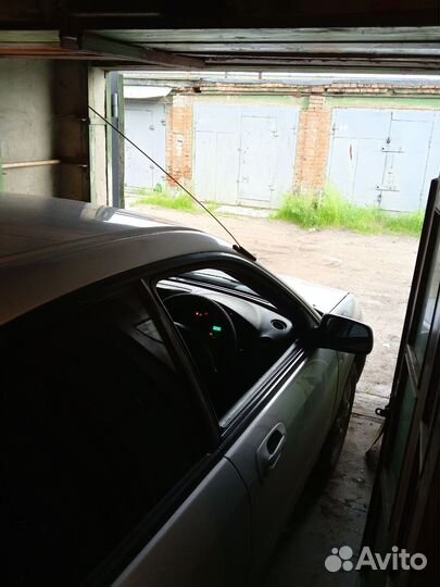 Продам кирпичный гараж 21кв