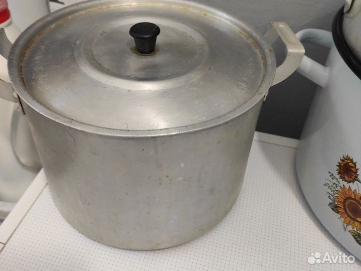 Кастрюли для дачи