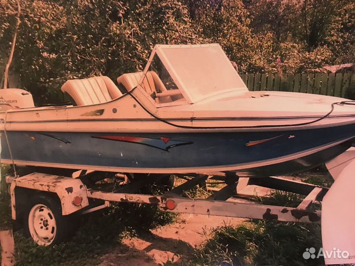 Лодка с мотором