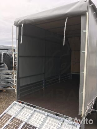 Прицеп фургон 32.022 с трапом для заезда.Запчасти