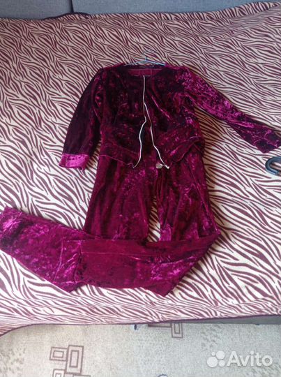 Женская одежда