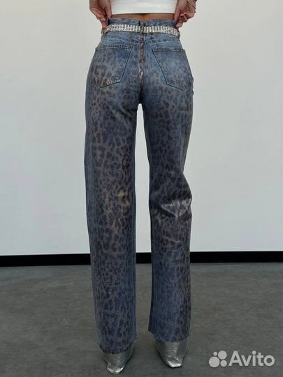 Джинсы женские