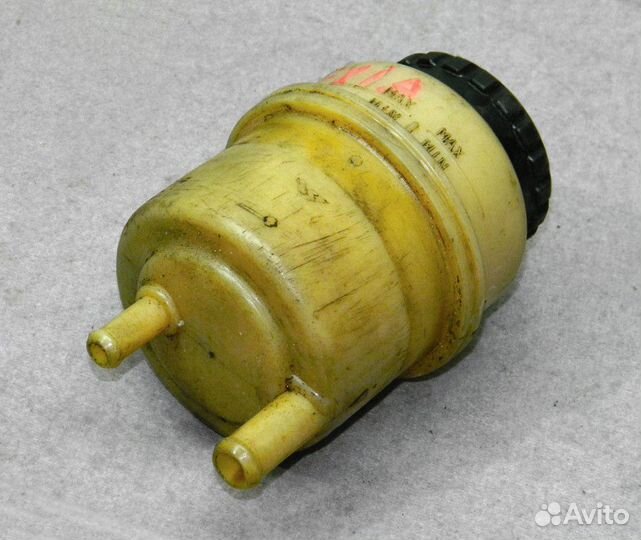 Бачок гур Daewoo Nexia