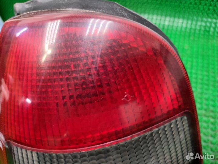 Фонарь задний левый Opel Vectra B X18XE 1998