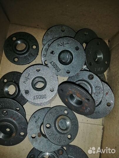 Фланец чугунный 1/2 в стиле лофт