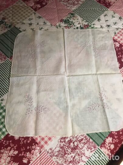 Подзор,накомодник,2 наволочки с ришелье,салфетка