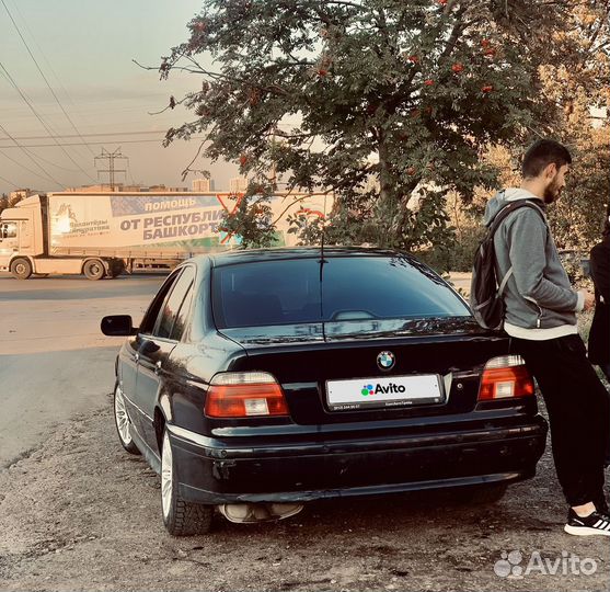 BMW 5 серия 2.5 МТ, 2000, 400 000 км