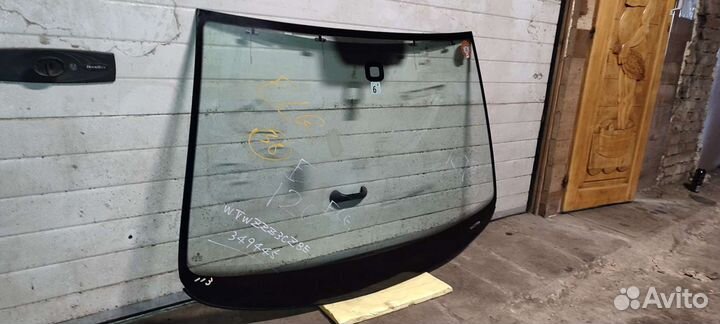 Лобовое стекло Volkswagen Passat B7