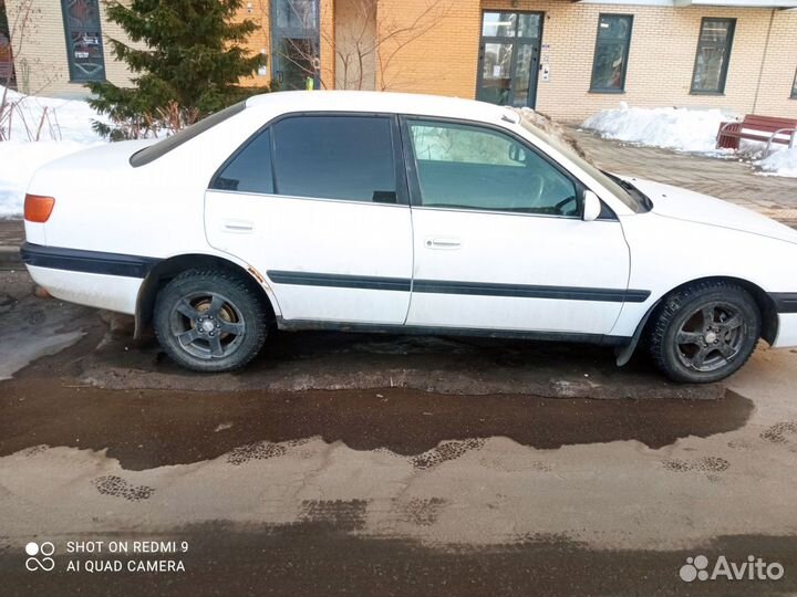 Toyota Corona Premio 2.0 AT, 1996, 300 000 км