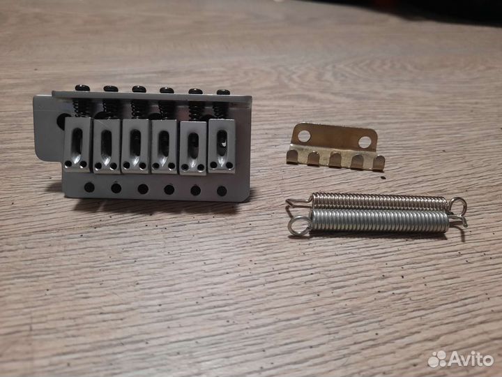 Струнодержатель для гитары