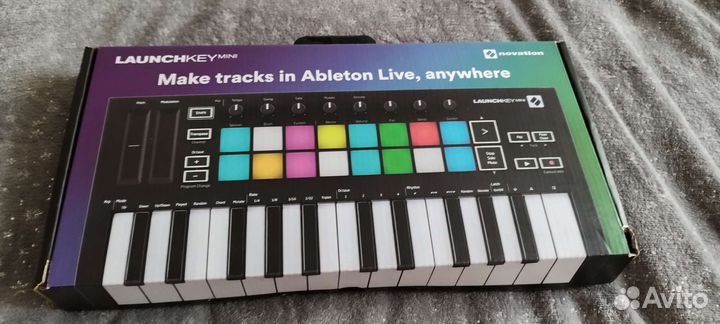 Novation launchkey mini