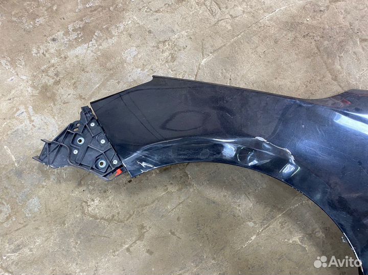 Крыло переднее левое Opel Astra J хэтчбек