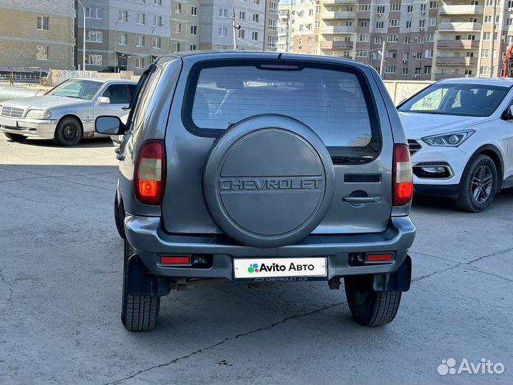 Chevrolet Niva 1.7 МТ, 2005, 100 000 км