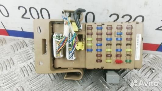 Блок предохранителей subaru outback 4 (EVN19M101)