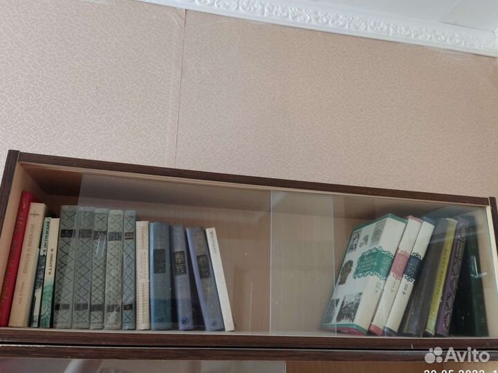 Полка книжная