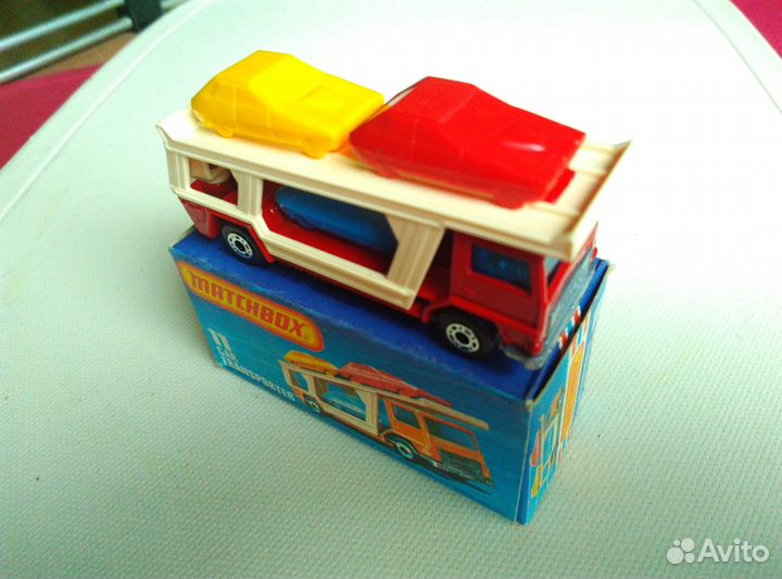 Модель Matchbox No.11C Car Transporter