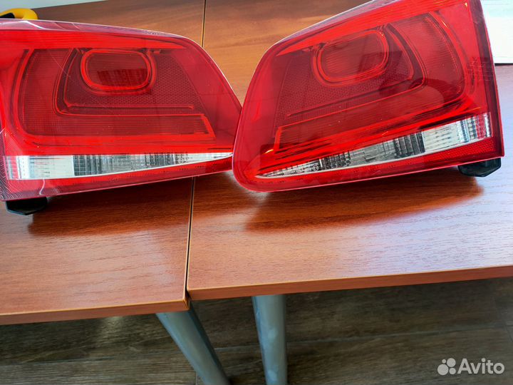 Задний фонарь в крышку багажника touareg nf
