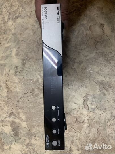 Приставка триколор