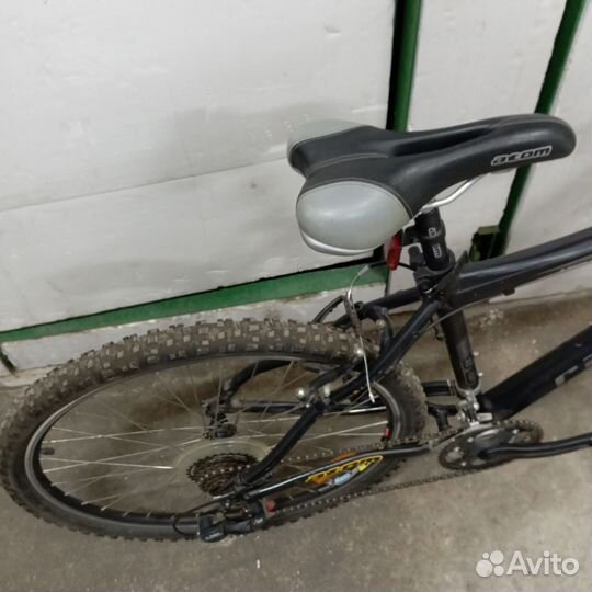 Скоростной велосипед atom racing