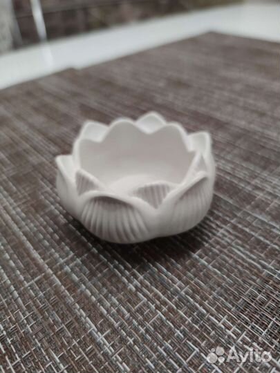 Кашпо из высокопрочного гипса