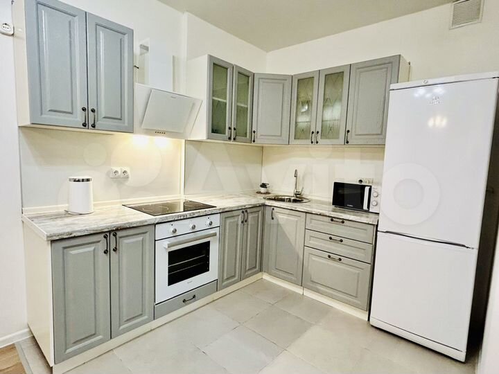 1-к. квартира, 47 м², 16/33 эт.