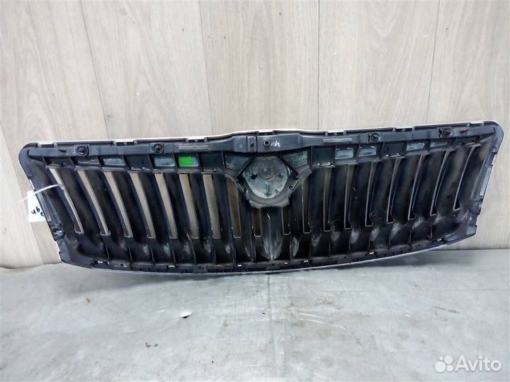 Решетка радиатора от Skoda Octavia (A5 1Z) 2004