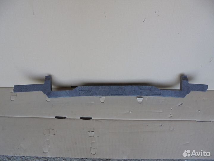 Абсорбер переднего бампера Audi Q3 2