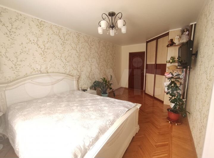3-к. квартира, 80,4 м², 9/10 эт.
