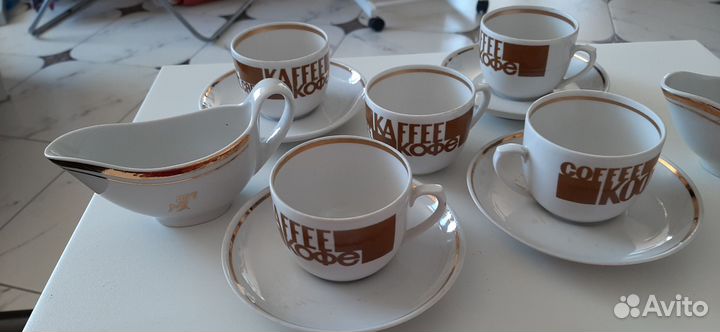 Набор чашек для кофе СССР и Дулево молочники