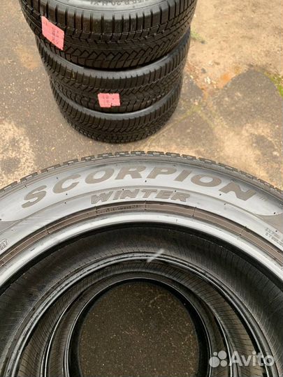 Pirelli Scorpion Winter 255/55 R20 110V