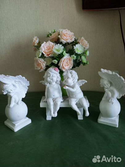 Ангел статуэтки