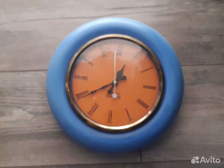 Часы настенные маяк