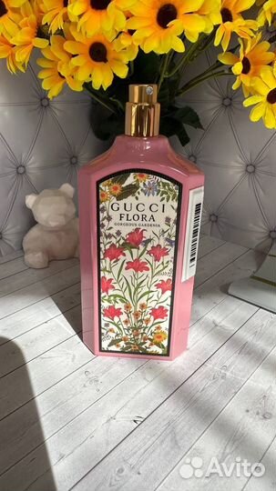 Парф вода Gucci Flora gorgeous gard 95мл с витрины