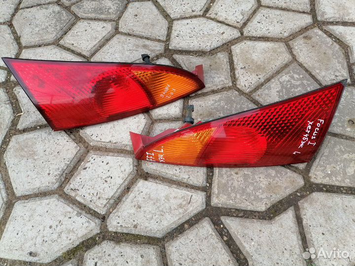 Задние фонари Форд фокус 1 Хетчбек оригинал