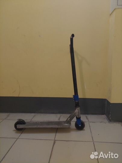 Трюковой самокат